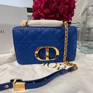 💯% Authentic STUNNING bright blue Dior Caro bag